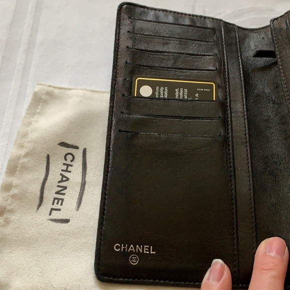 Chanel icon symbol charm folded wallet patent blk - Picture 3 of 8